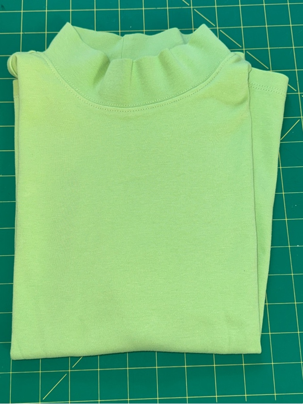 Appleseed's Lime Green Sleeveless Mock Neck Cotton Top, size PM